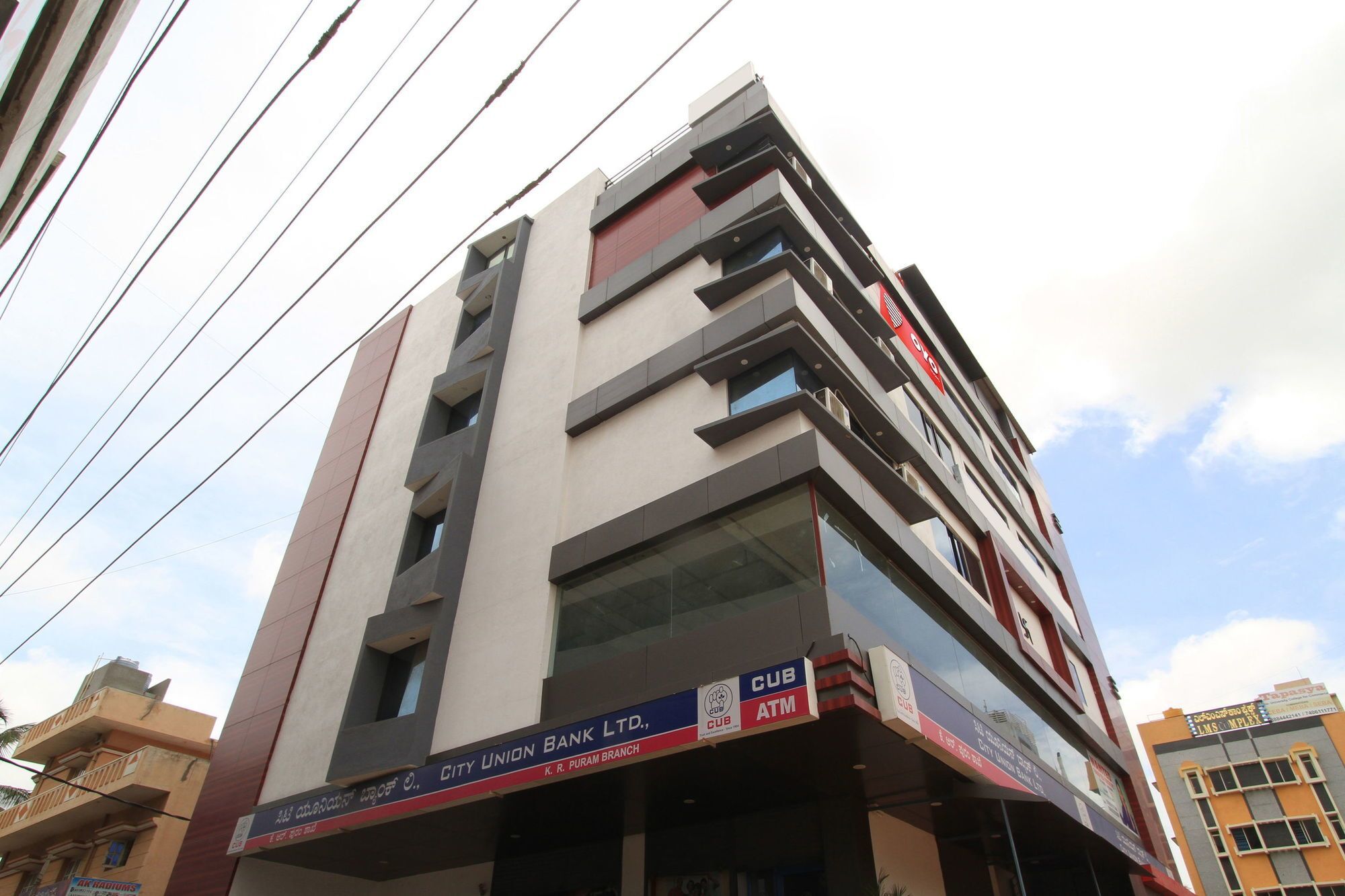Hotel Oyo 4733 Champion Residency Bangalore Esterno foto
